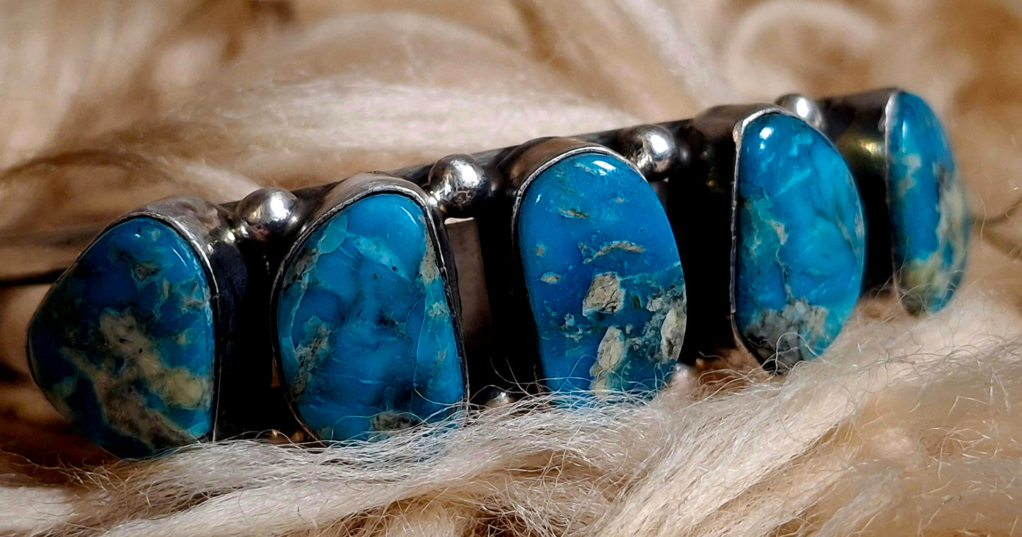 Five-Stone Kingman Cuff