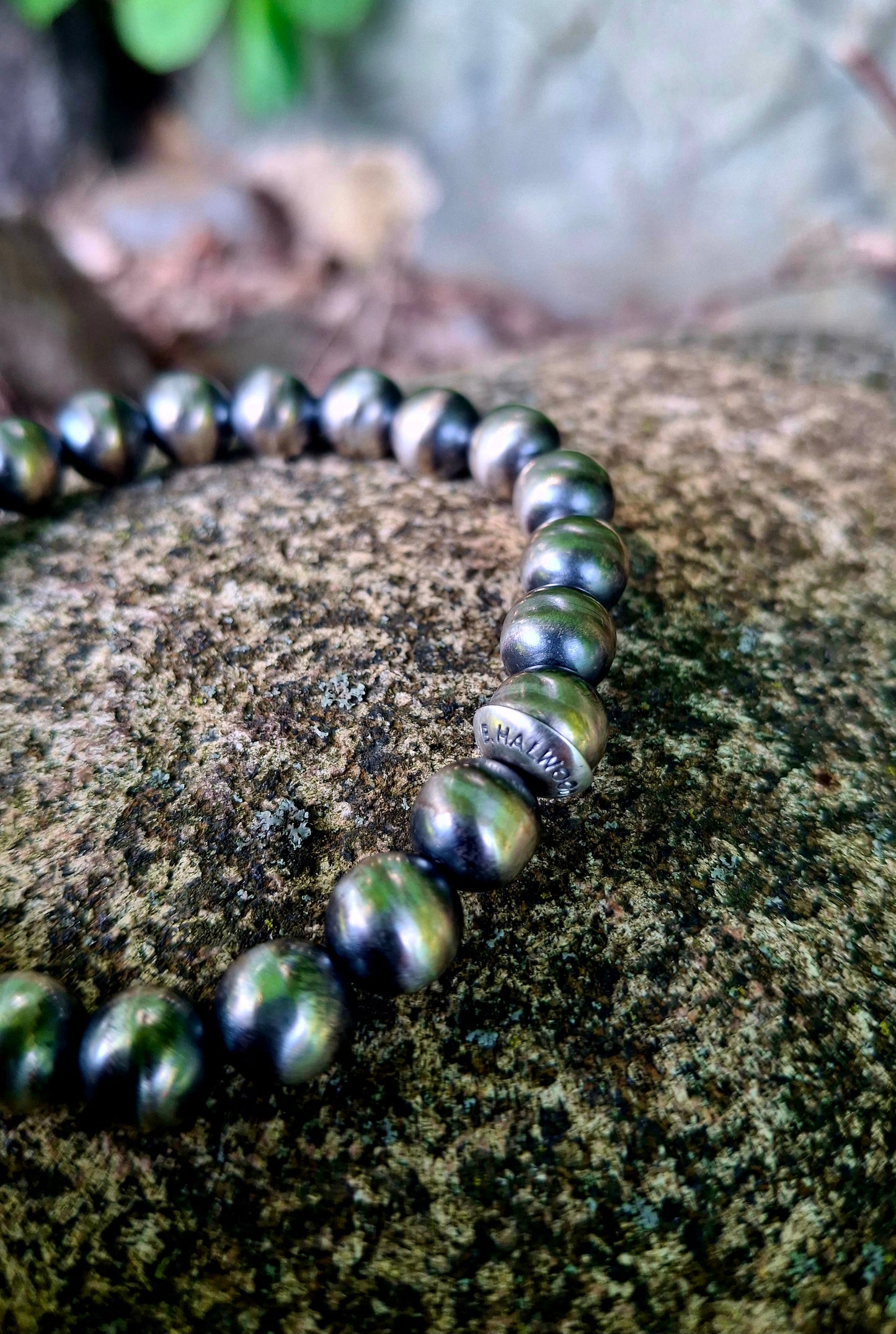 Handmade Navajo Pearl Stretch Bracelet