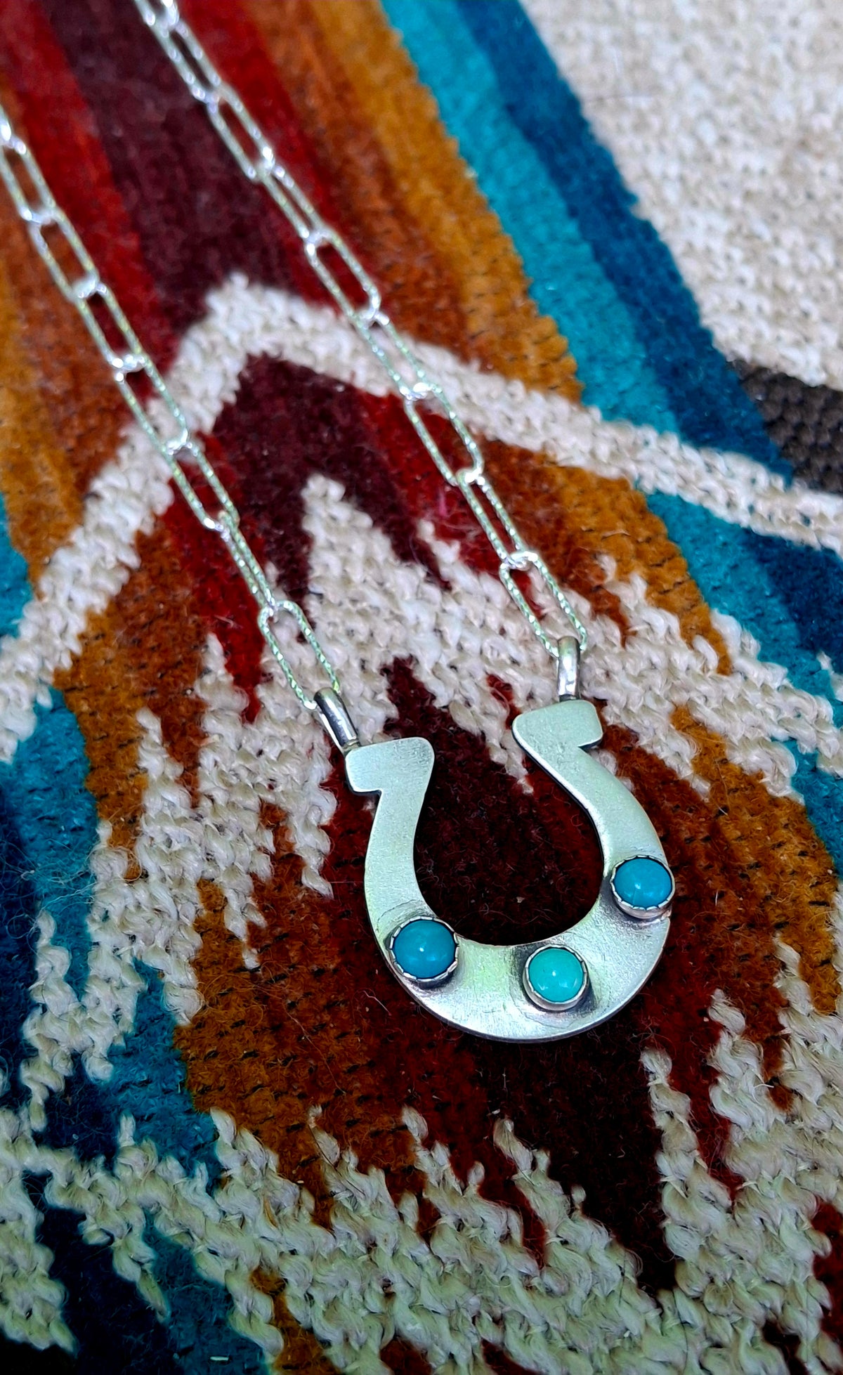 Kingman Horseshoe Necklace - N159