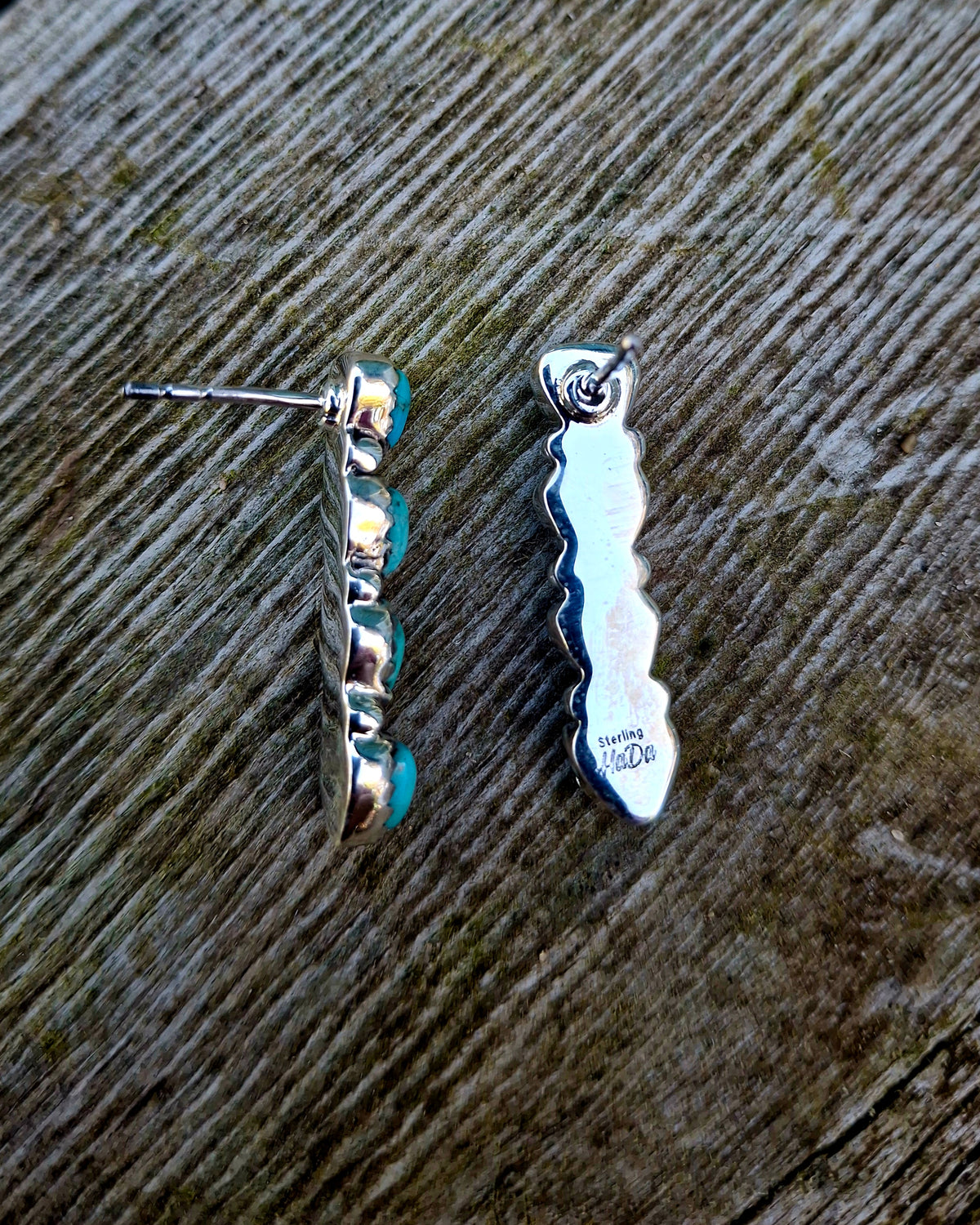 Kingman Heart Bar Studs