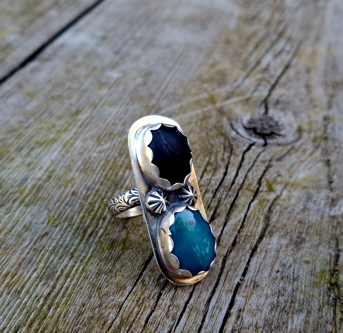 Campitos/White Buffalo Adjustable Ring