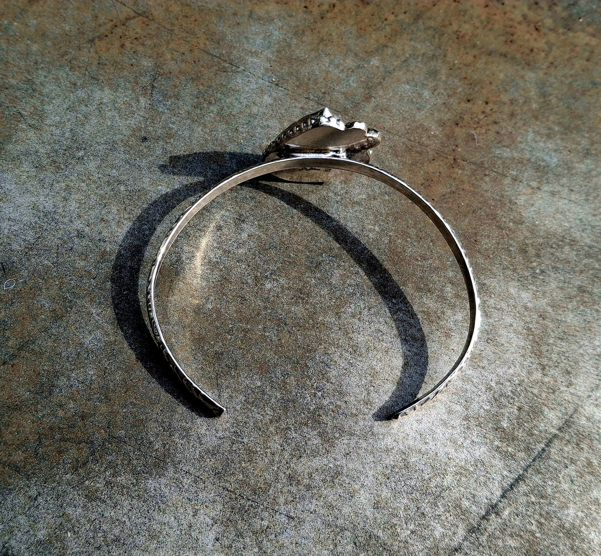 Spiny Oyster Cuff
