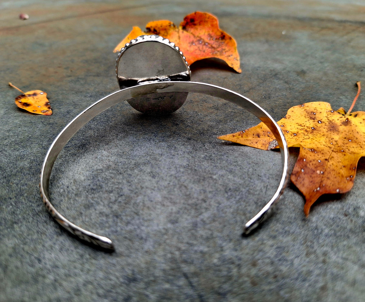 Spiny Oyster Cuff