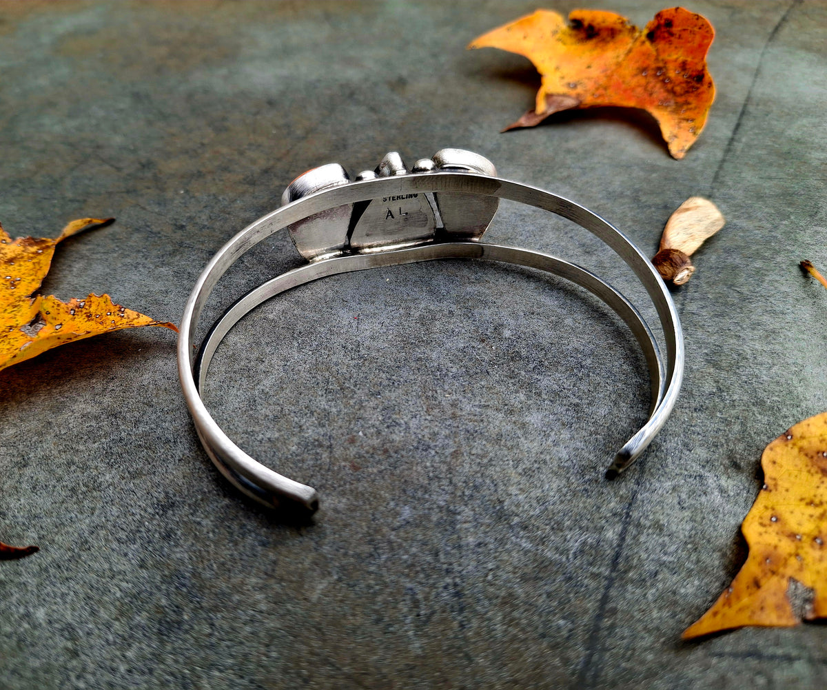 Spiny Oyster Cuff