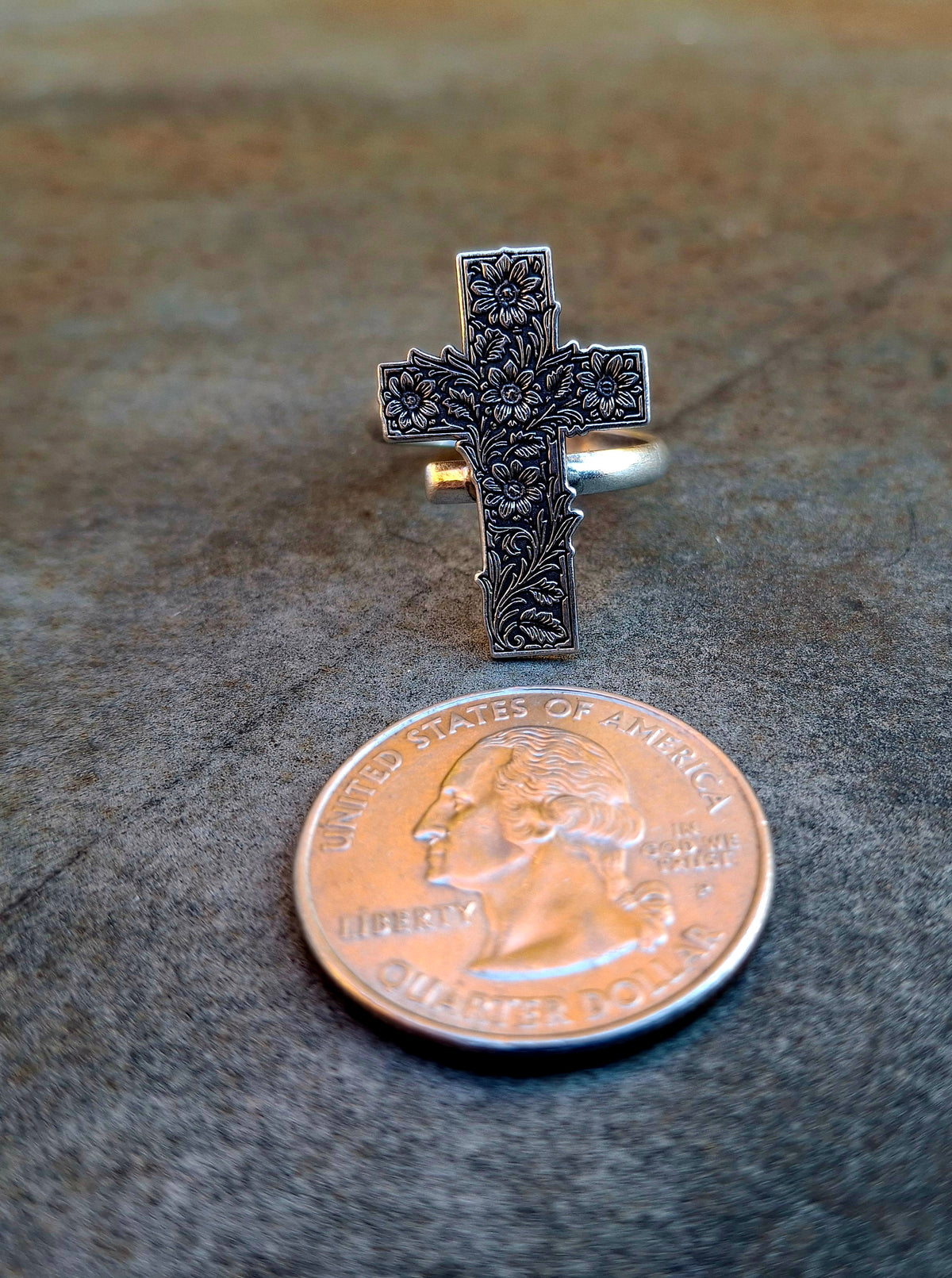Cross Adjustable Ring