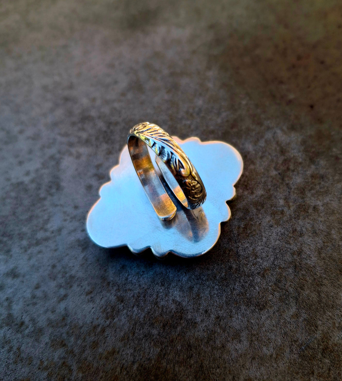 Hubei/Tibetan Adjustable Ring
