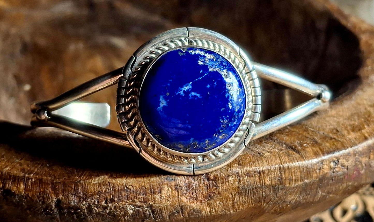Large Single Stone Lapis Cuff