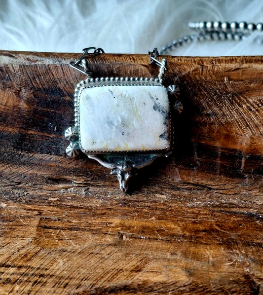 White Buffalo Longhorn Necklace