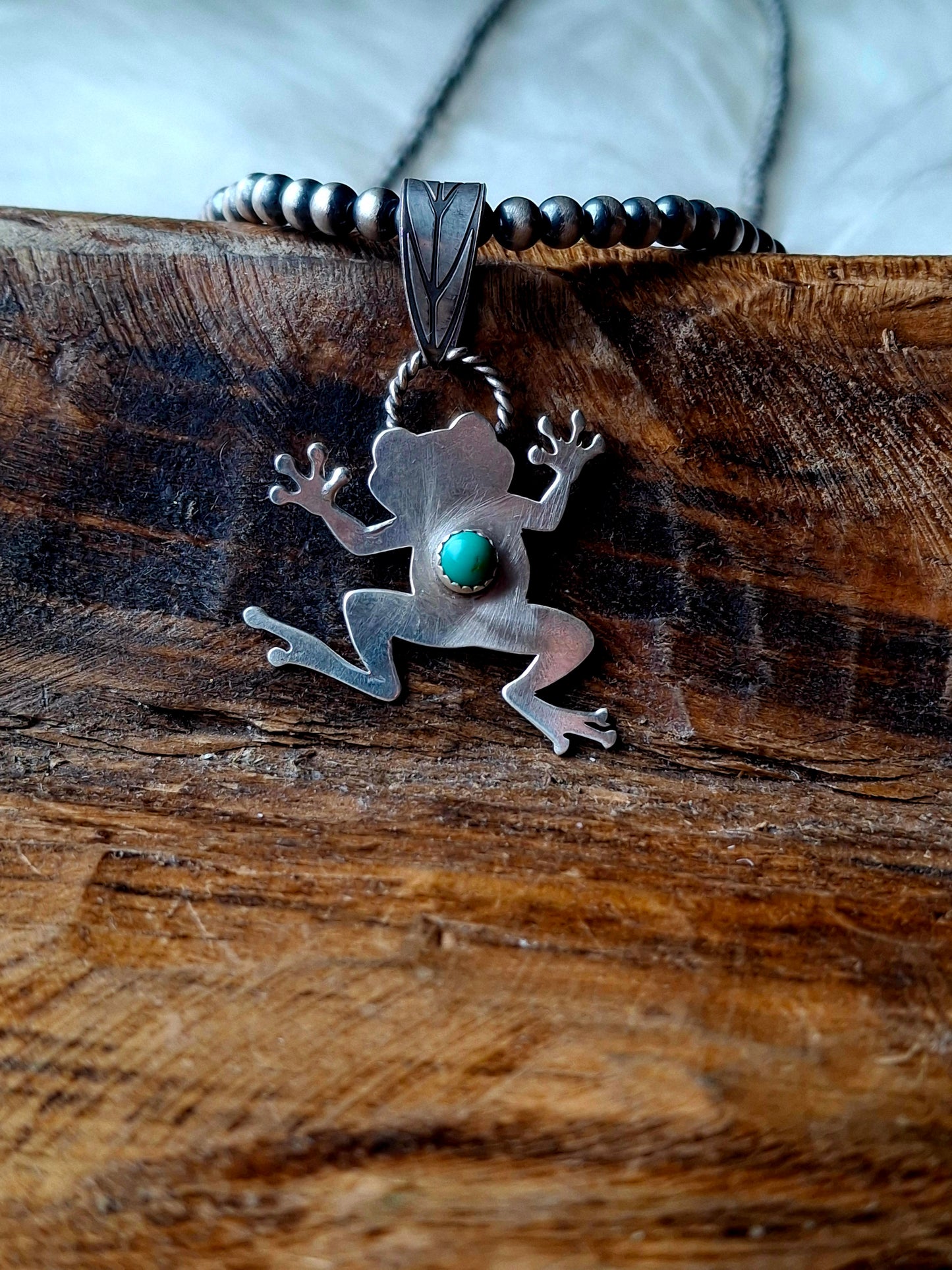 Kingman Tree Frog Pendant