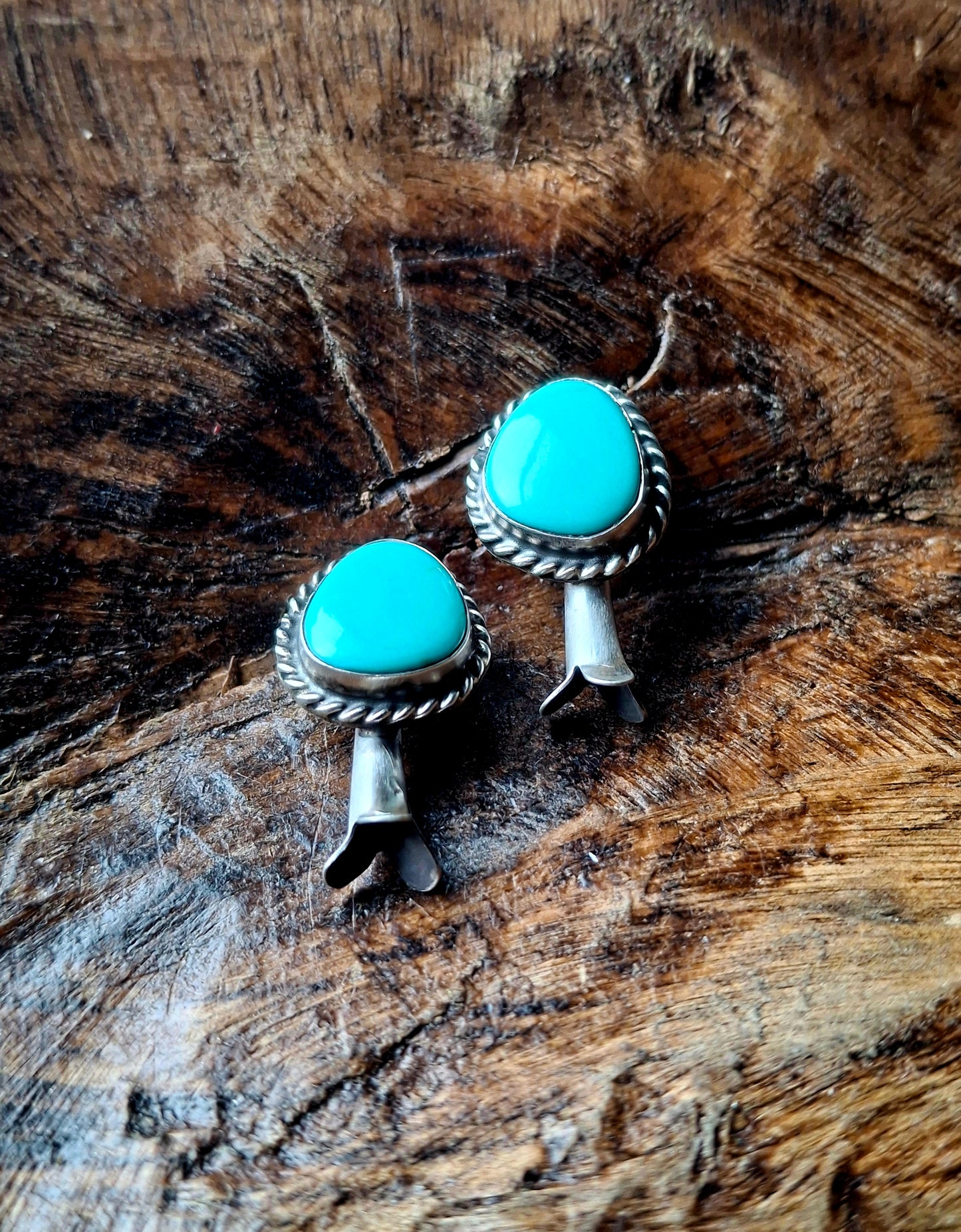 Kingman Blossom Studs