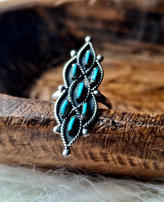 Kingman Petit Point Ring