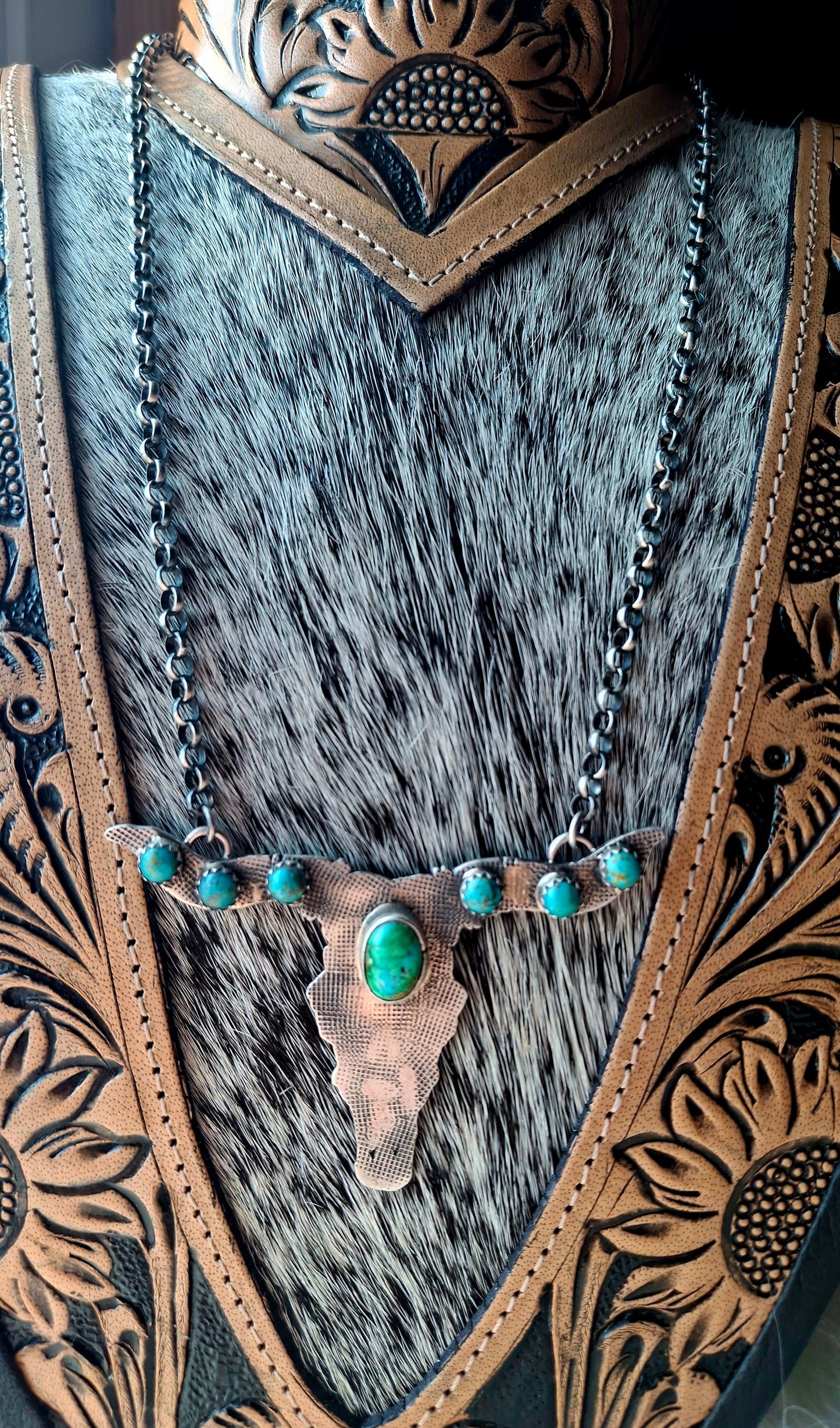 Sonoran Gold Longhorn Necklace