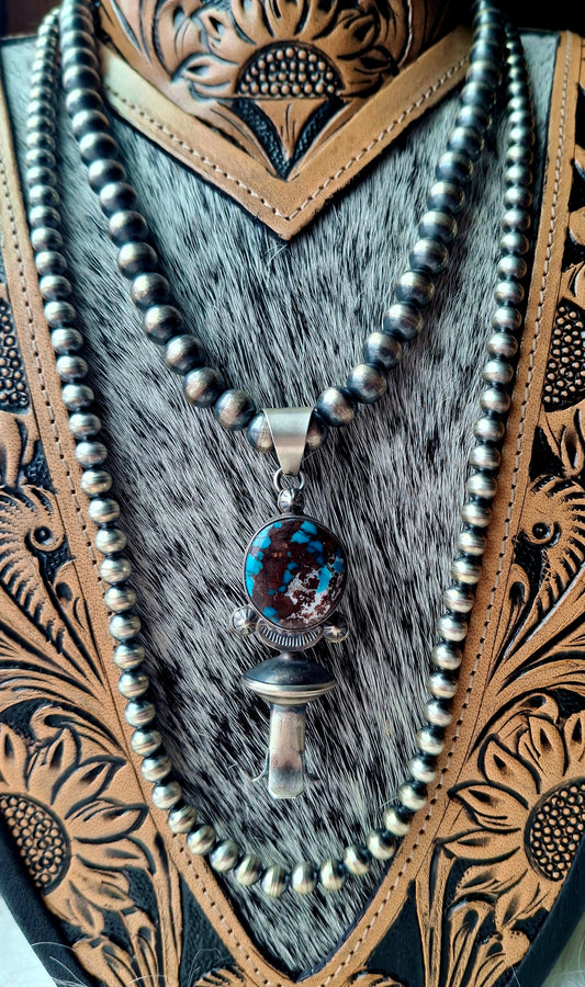 Kingman Web Blossom on Pearls