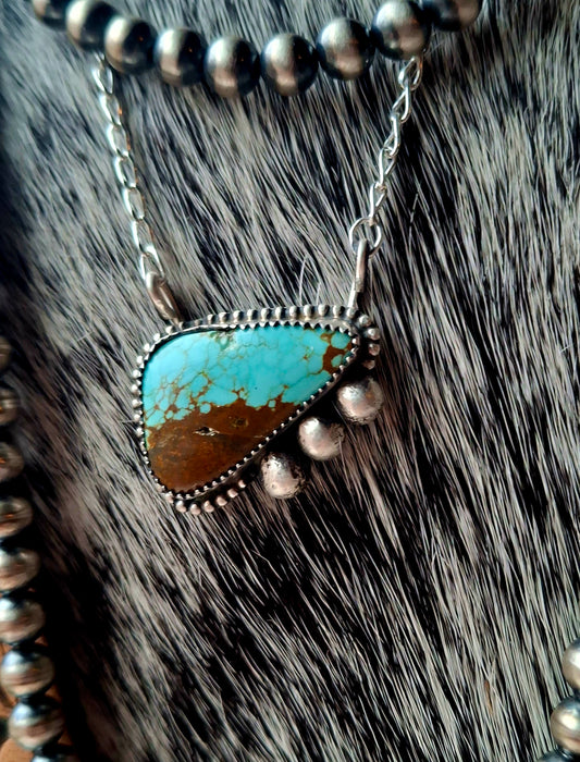 Mine 8 Turquoise Necklace