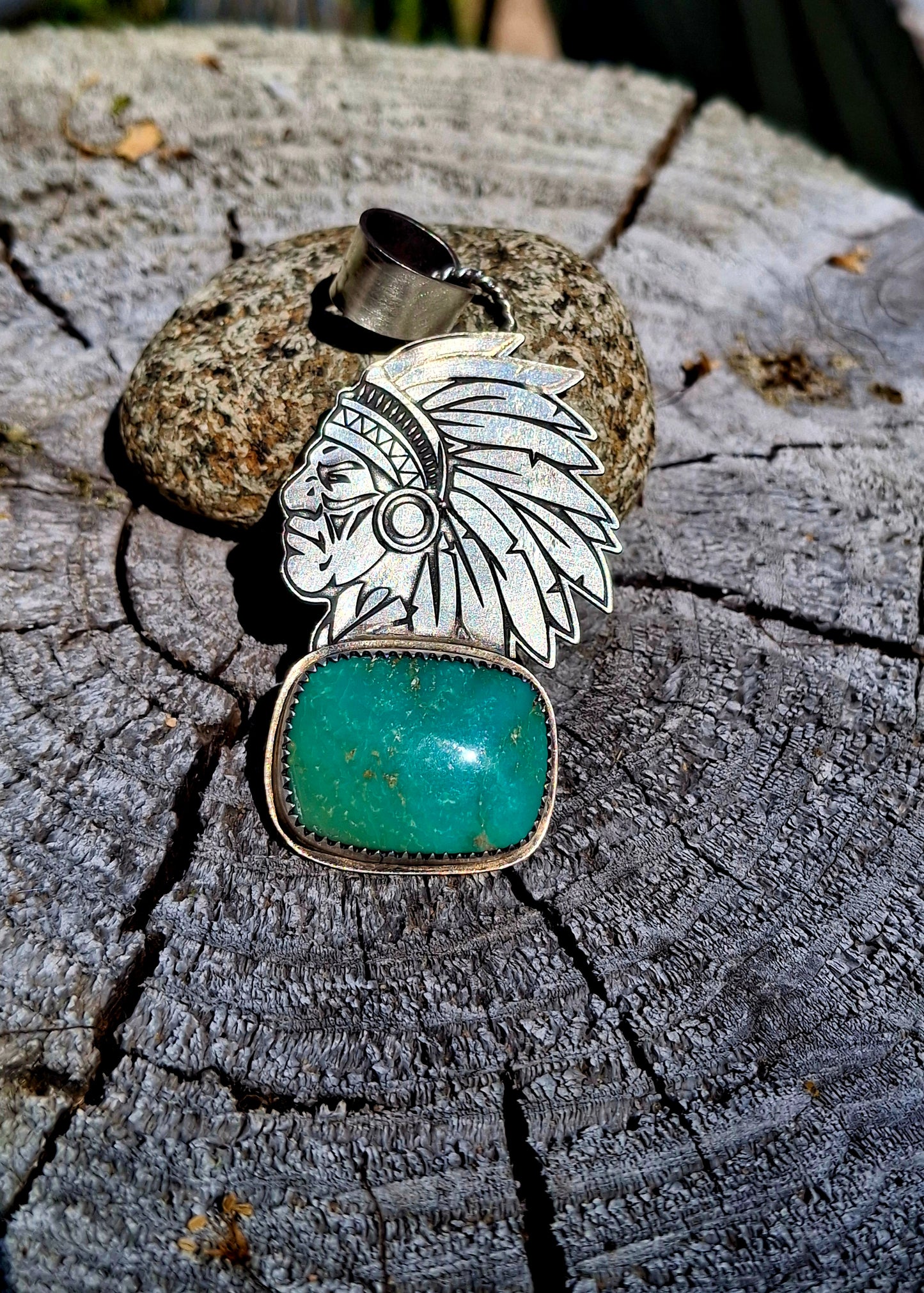 Tyrone Pendant