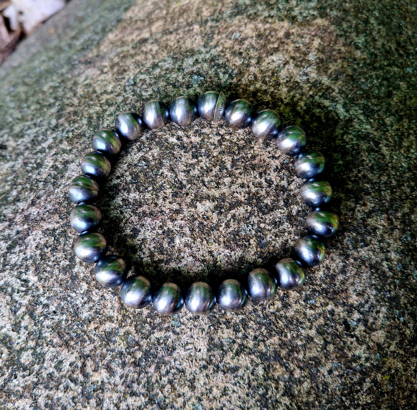 Handmade Navajo Pearl Stretch Bracelet