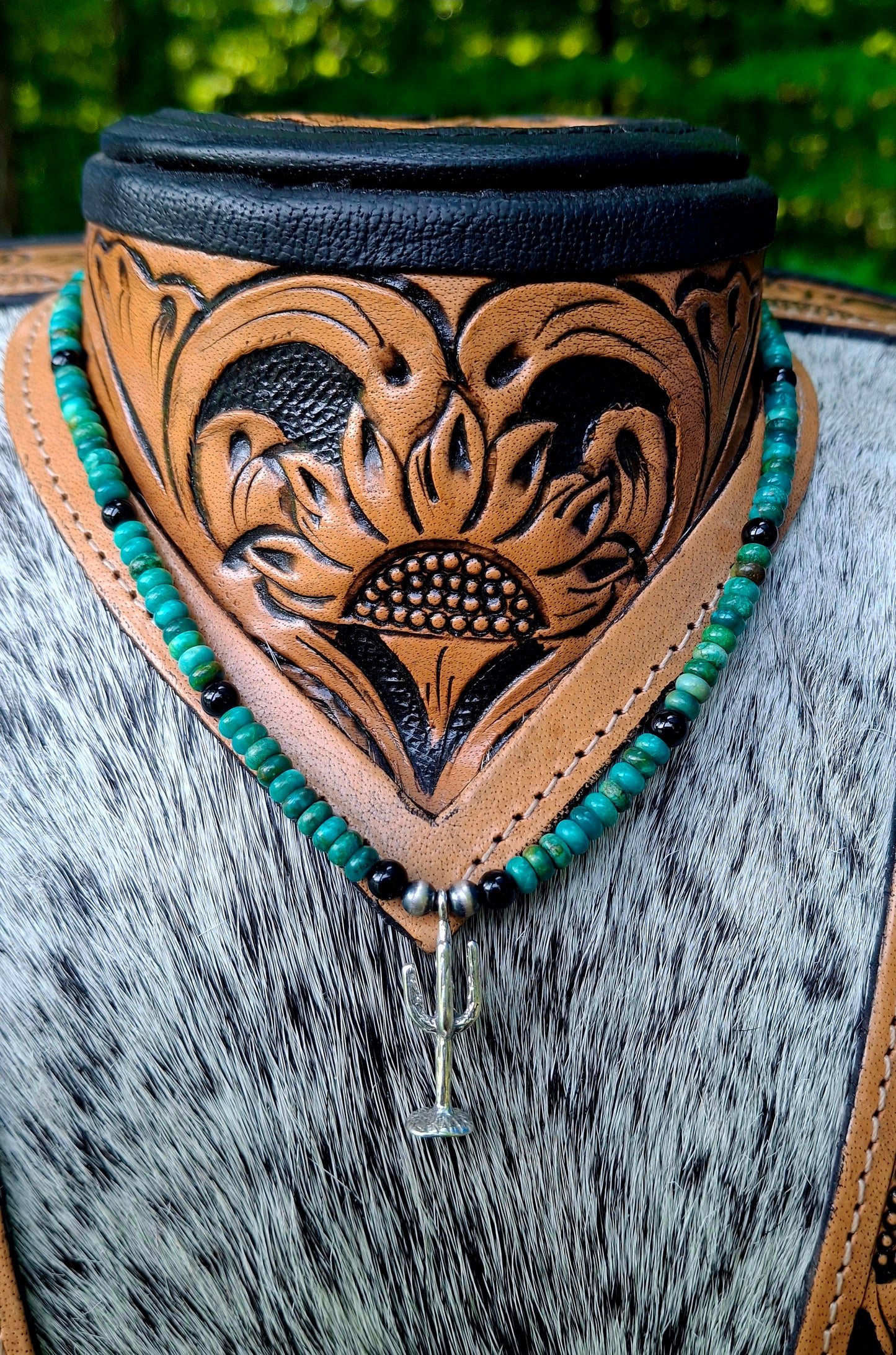 Hubei/Onyx Sterling Cactus Necklace