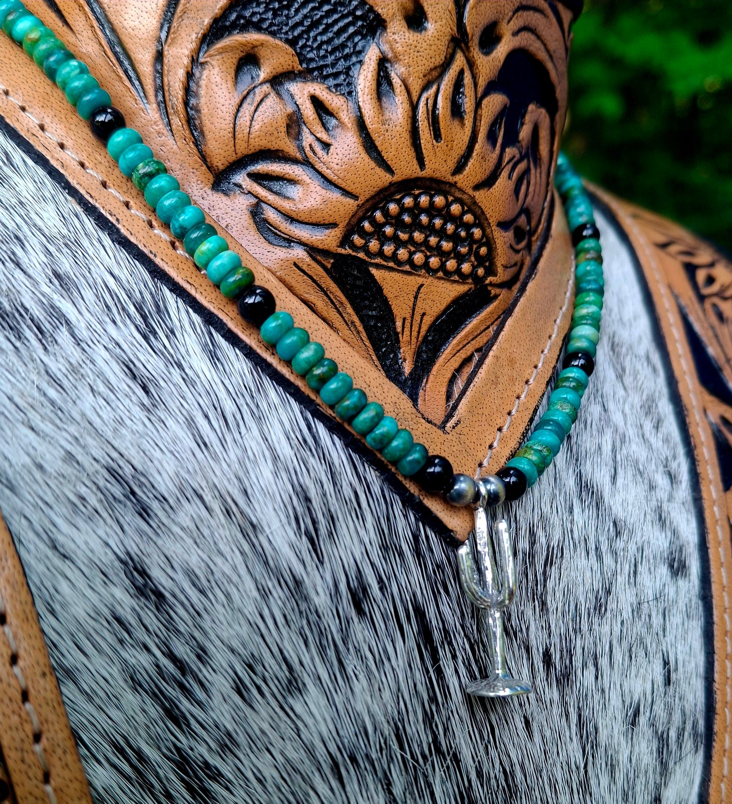 Hubei/Onyx Sterling Cactus Necklace