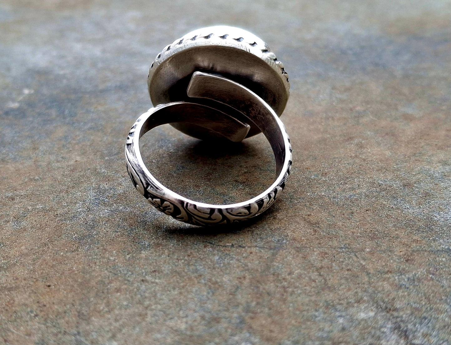 Check Adjustable Ring