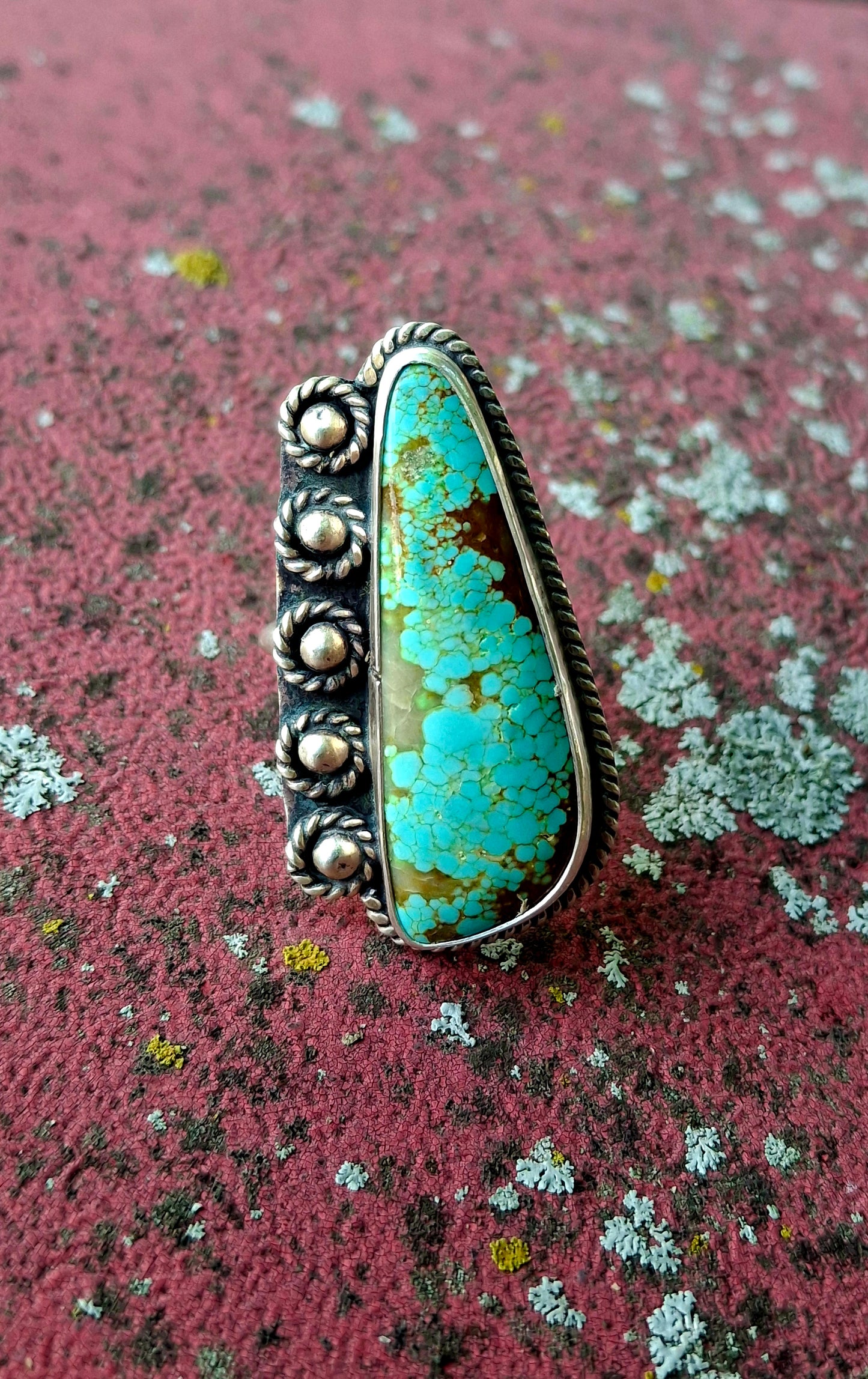 Mine 8 Adjustable Ring