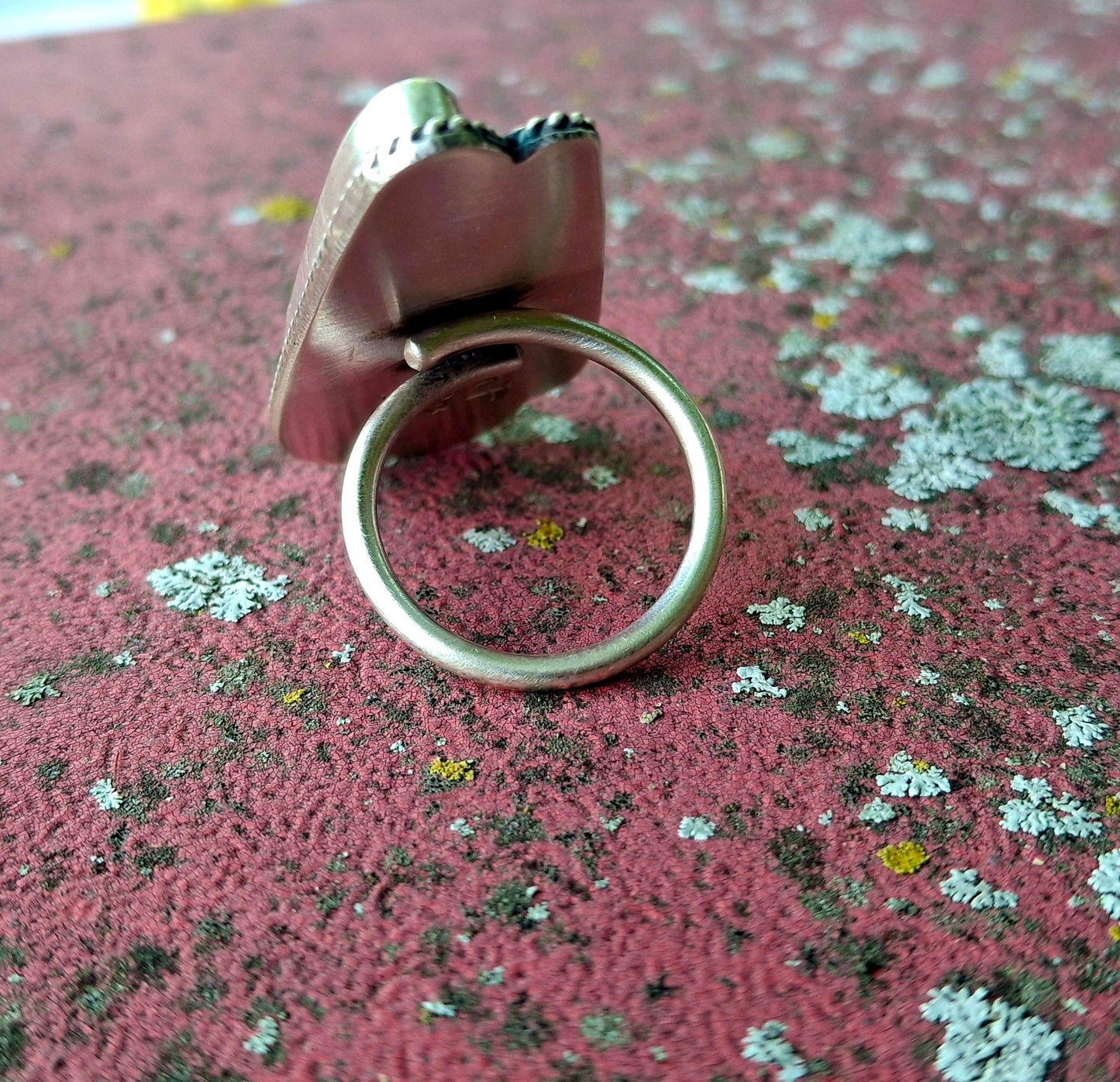 Mine 8 Adjustable Ring