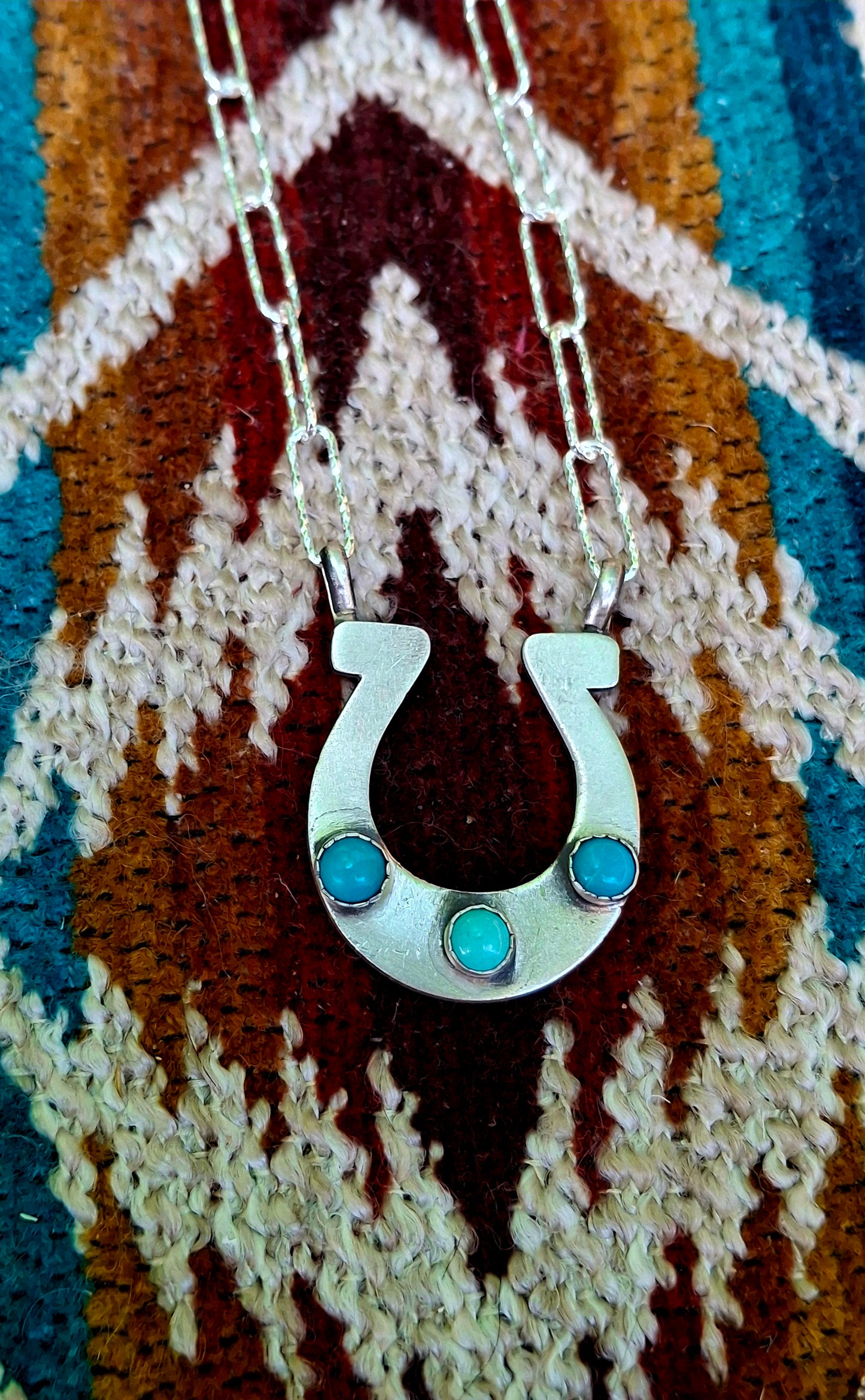 Kingman Horseshoe Necklace - N159