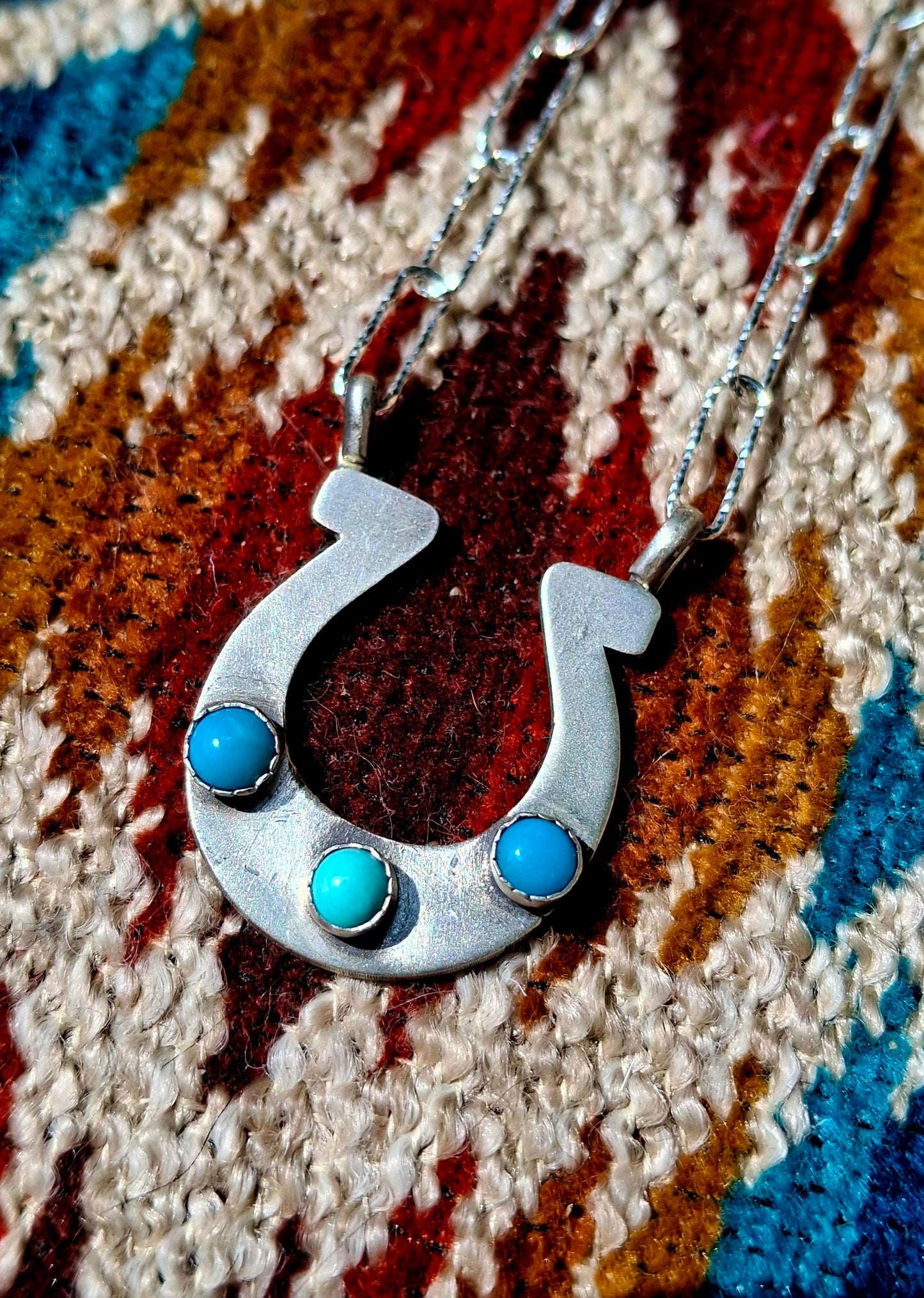 Kingman Horseshoe Necklace - N159