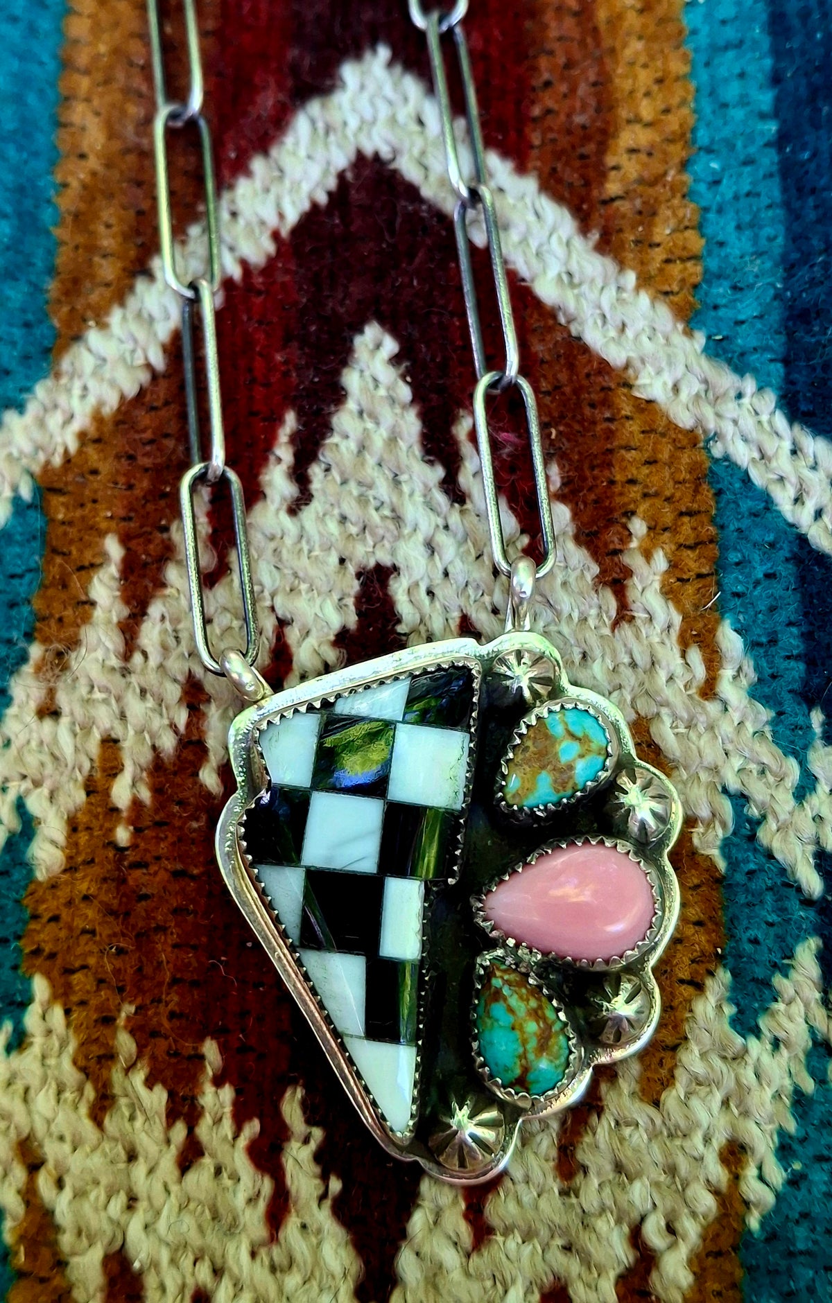Checkered Bolt Cluster Necklace - N162