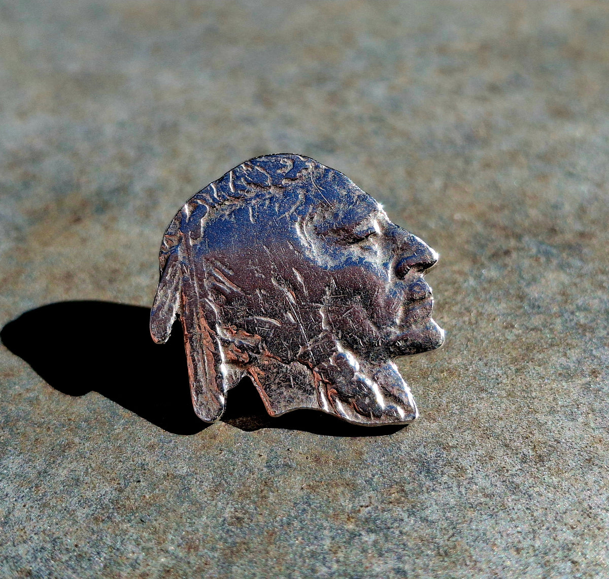 Indian Head Pin - A16