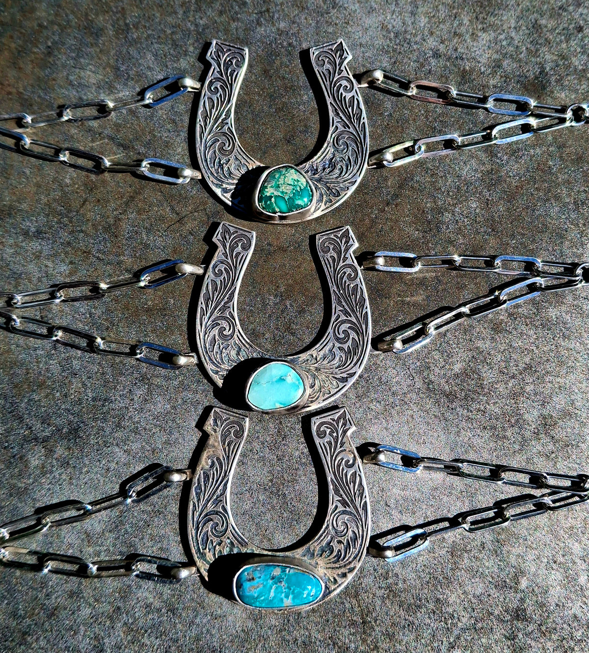 Fox Turquoise Horseshoe Bracelet - B38