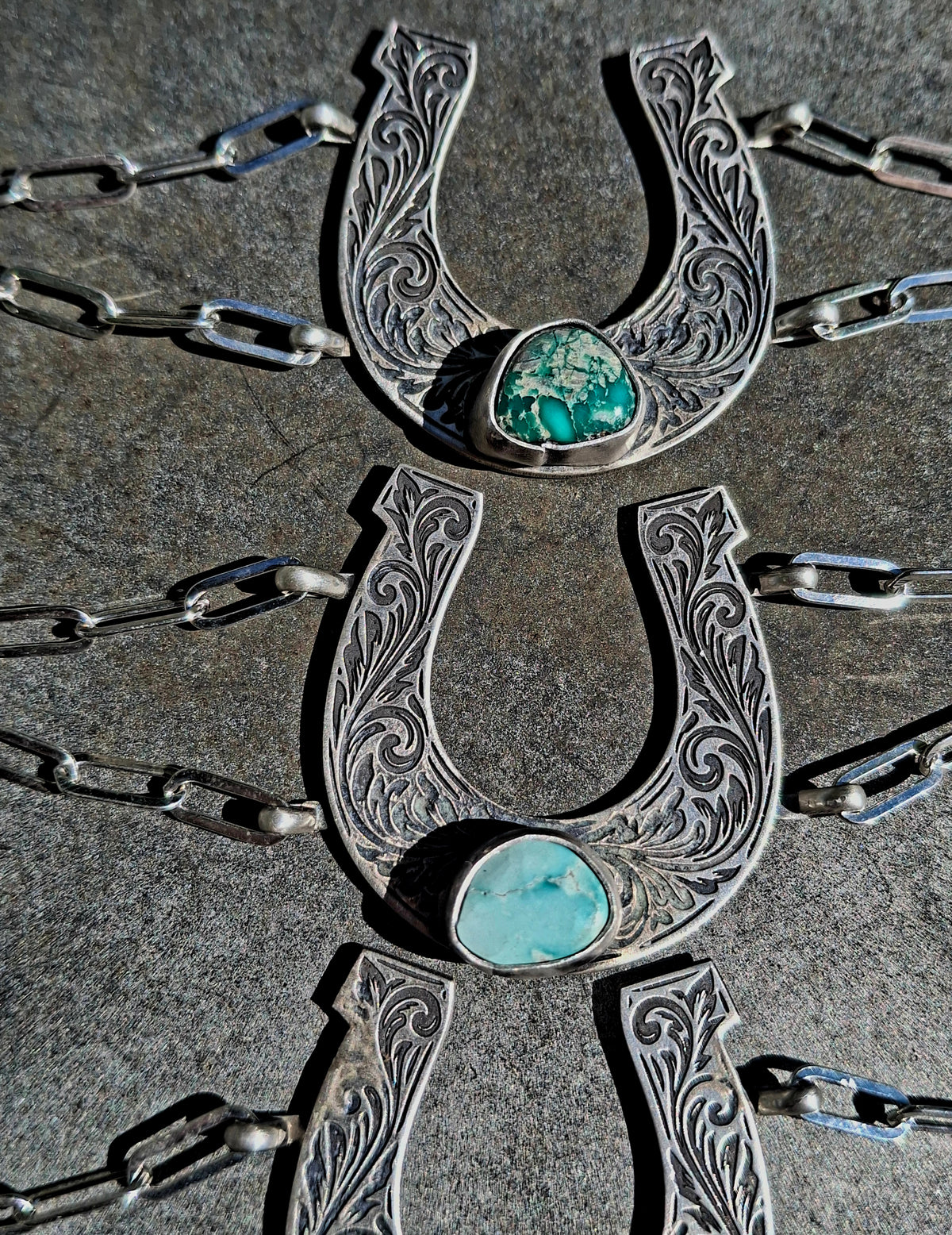 Fox Turquoise Horseshoe Bracelet - B38