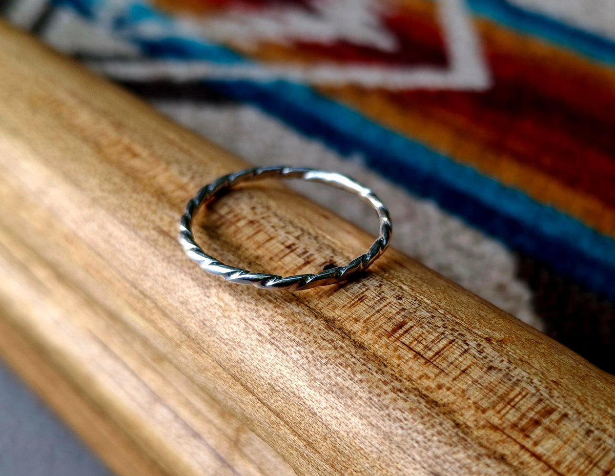 Dainty Sterling Rope Band Ring