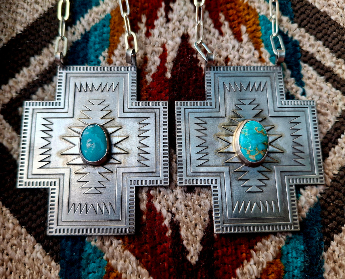 Sierra Bella Geometric Cross Necklace - N204
