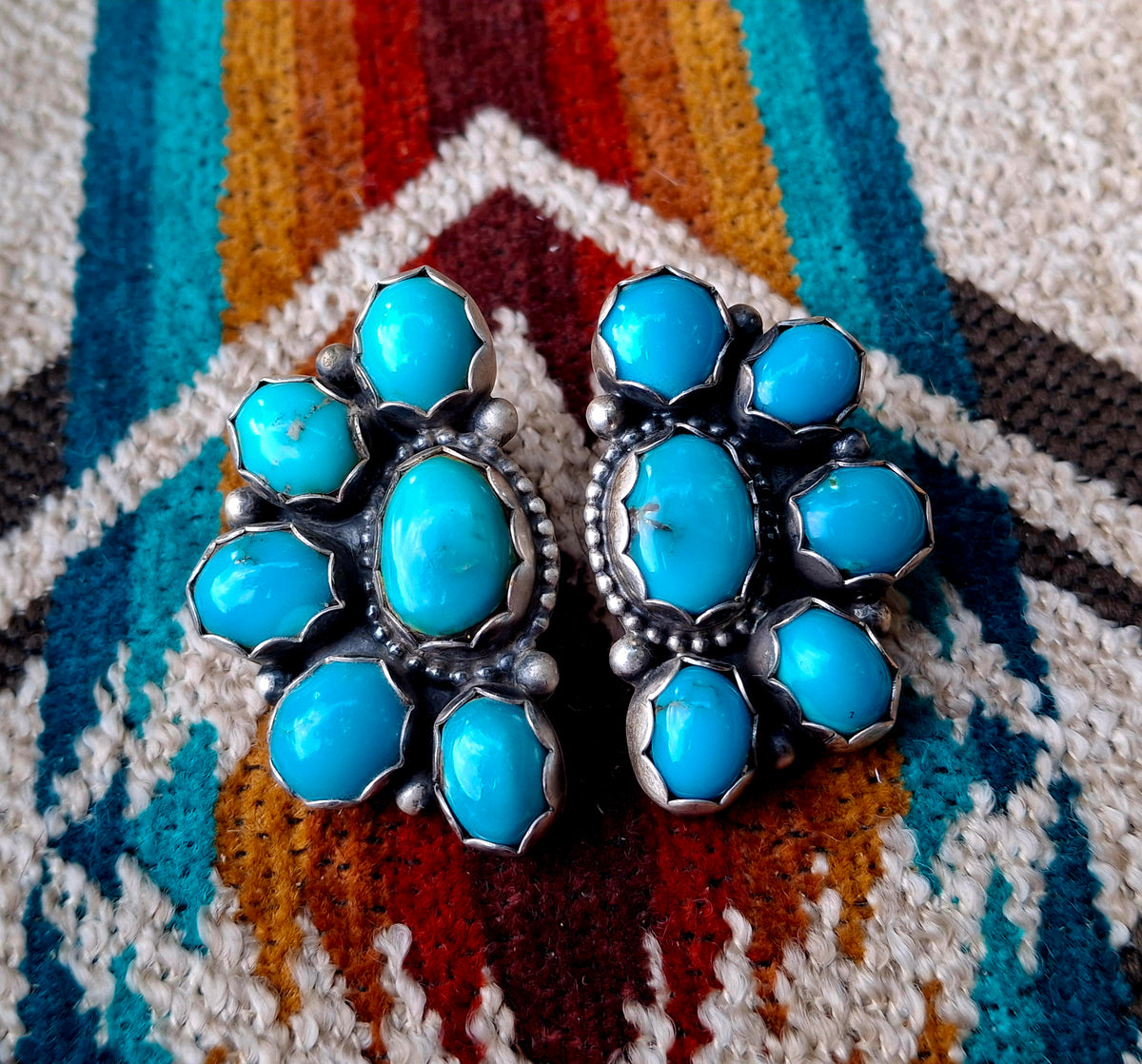 Large Kingman Cluster Studs