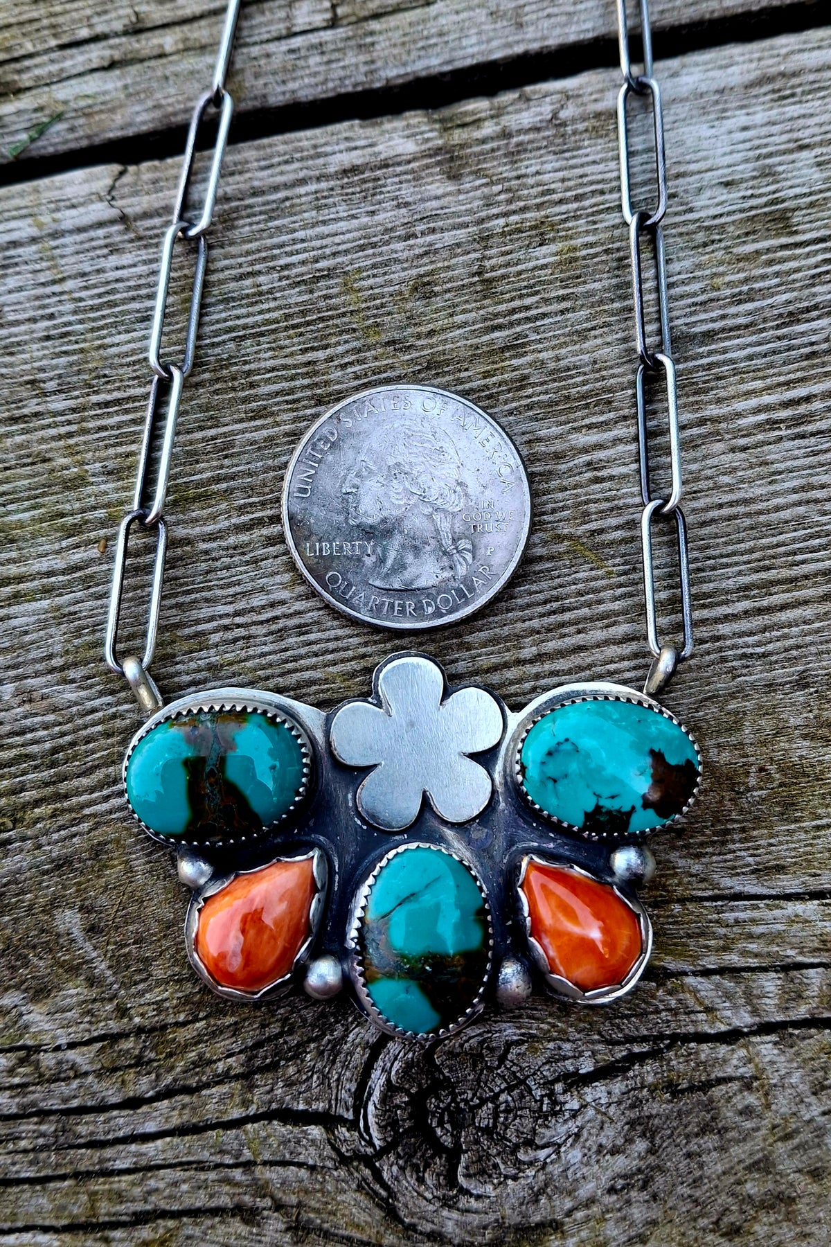 Hubei/Spiny Cluster Necklace