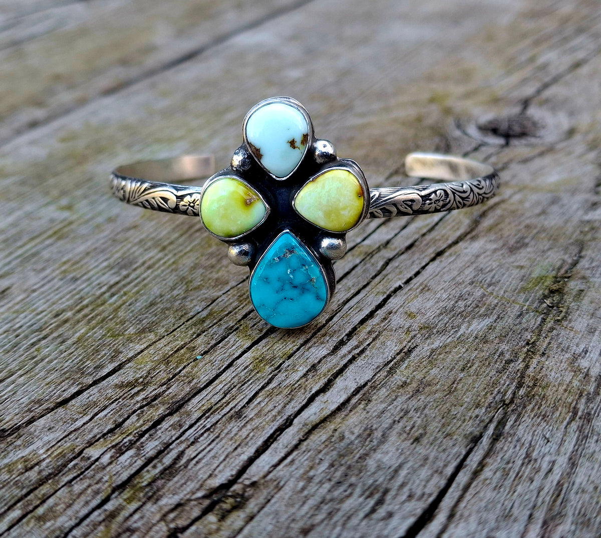 Palomino/Sierra Bella Cuff