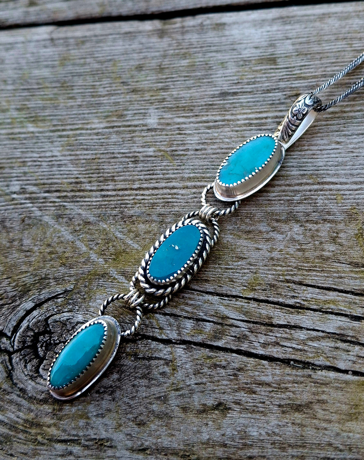 Campitos Drop Necklace