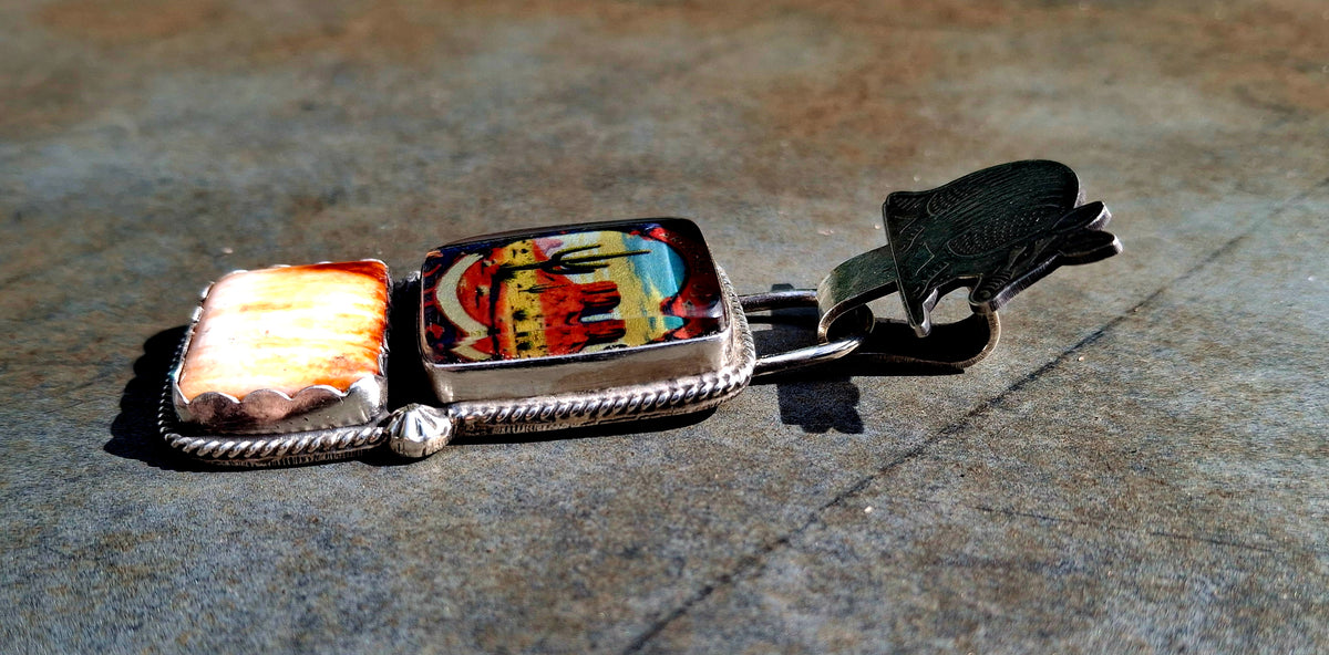 Spiny Pendant w/ Armadillo Bail
