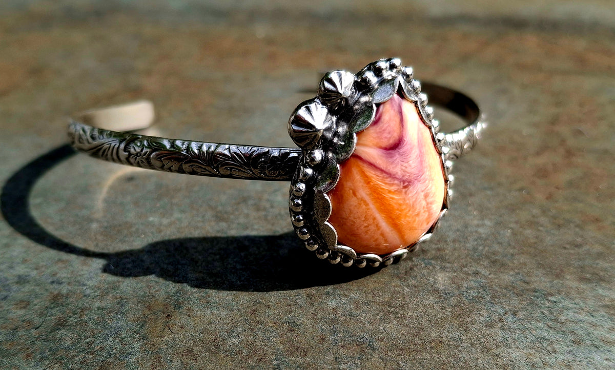 Spiny Oyster Cuff