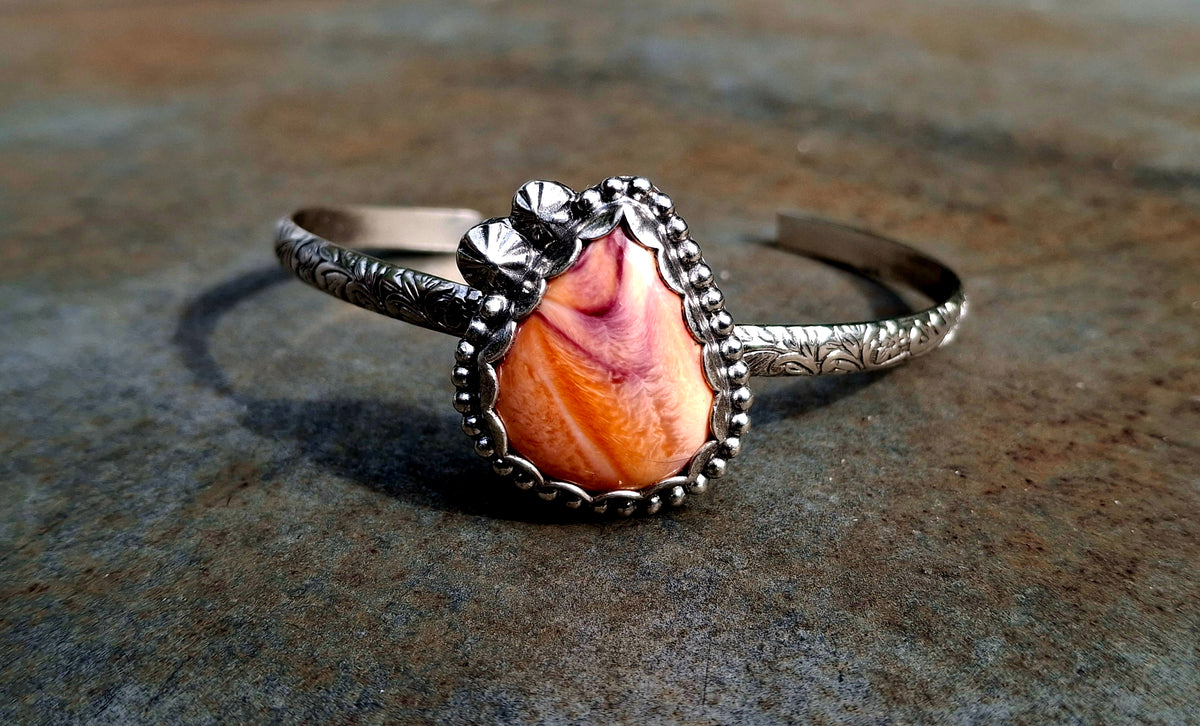 Spiny Oyster Cuff