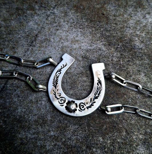 Sterling Horseshoe Bracelet - B66