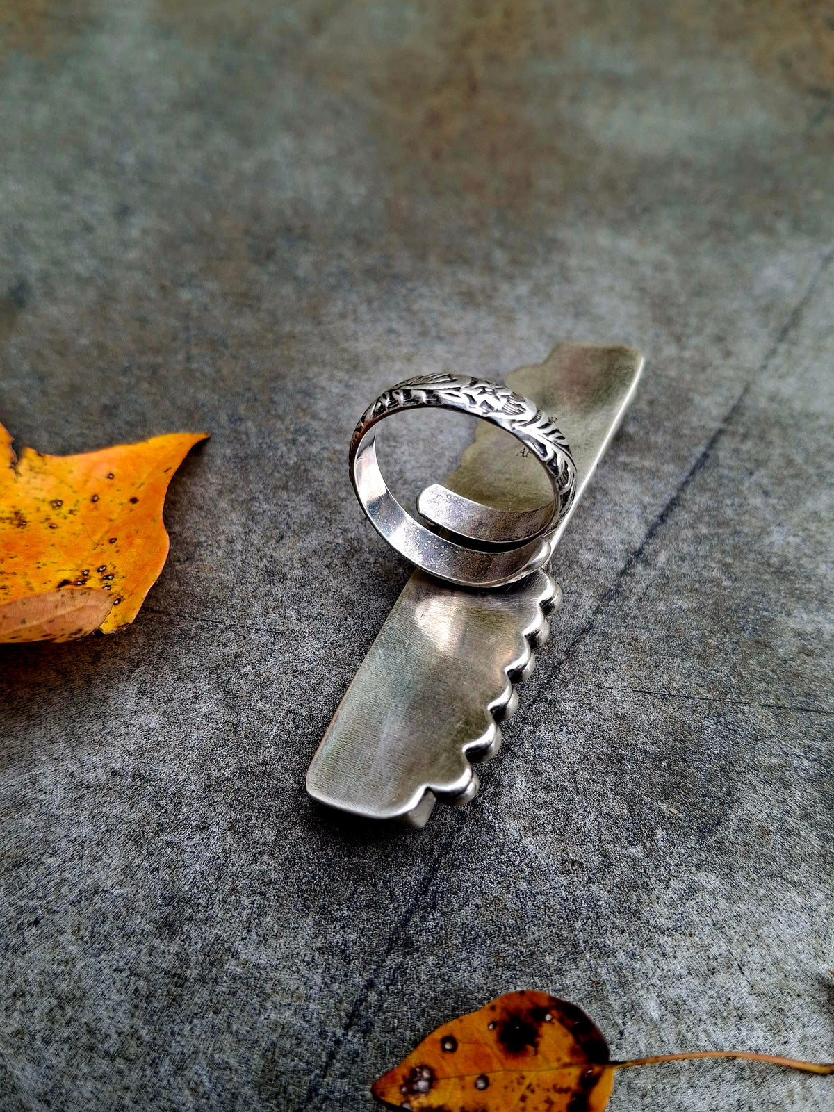 Spiny Oyster Adjustable Ring
