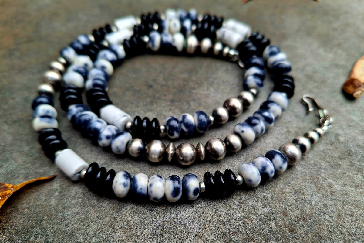Black Onyx/Howlite Bead Necklace