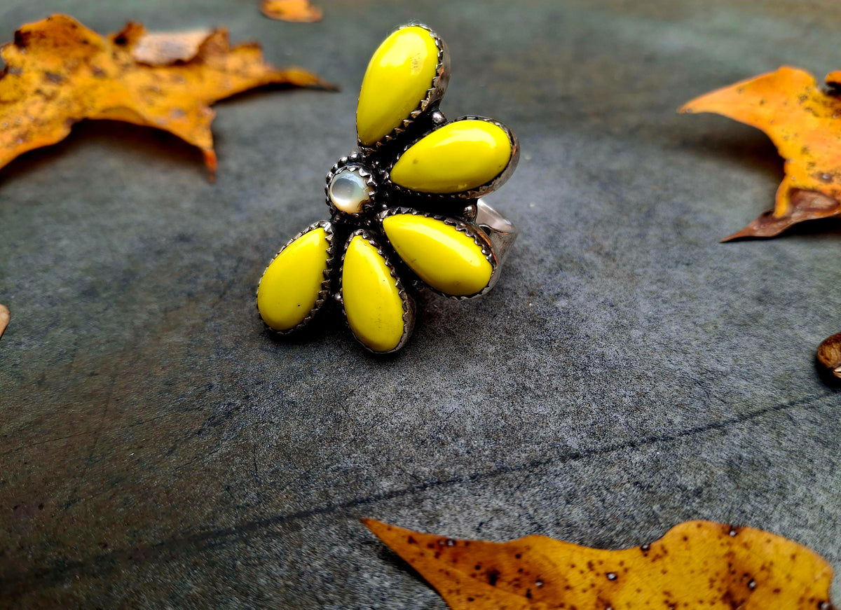 Rosarit Adjustable Ring