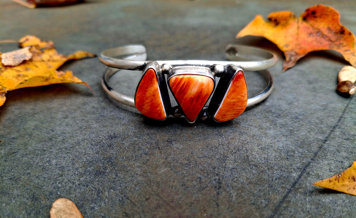 Spiny Oyster Cuff