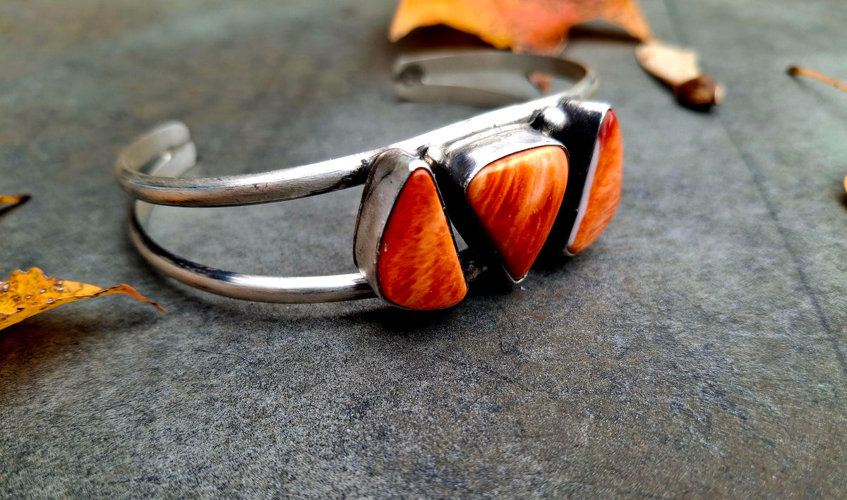 Spiny Oyster Cuff