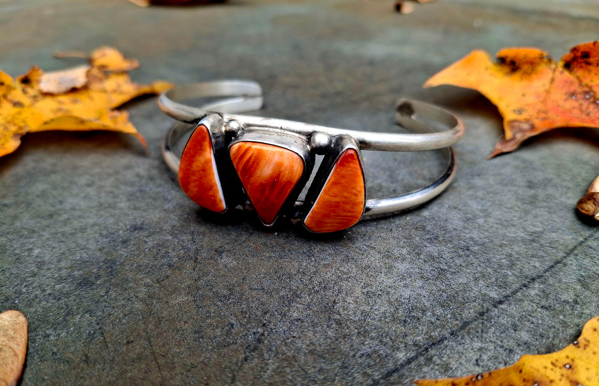 Spiny Oyster Cuff