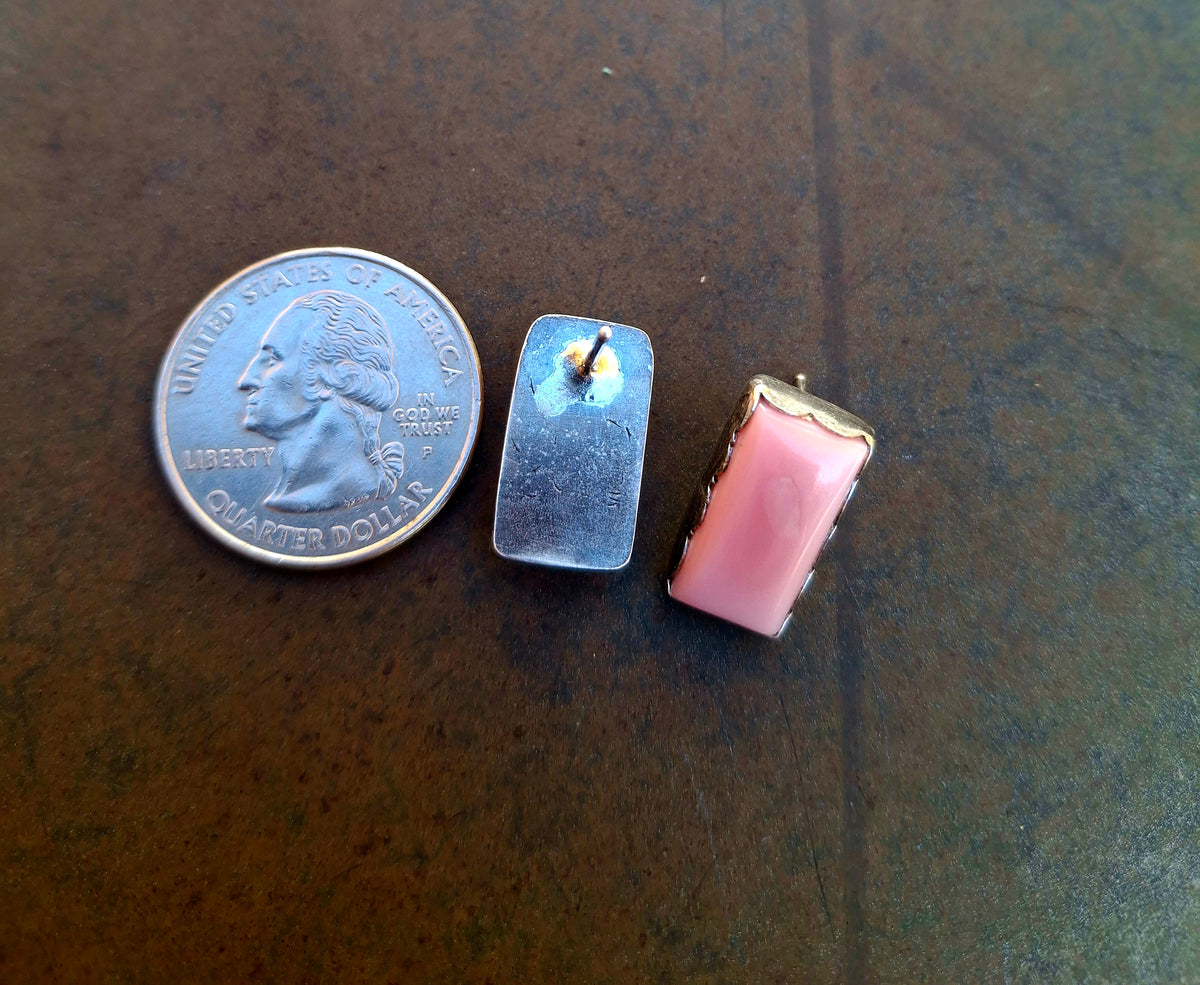 Pink Conch Bar Studs