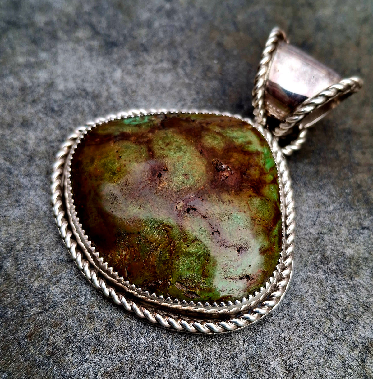 Royston Pendant