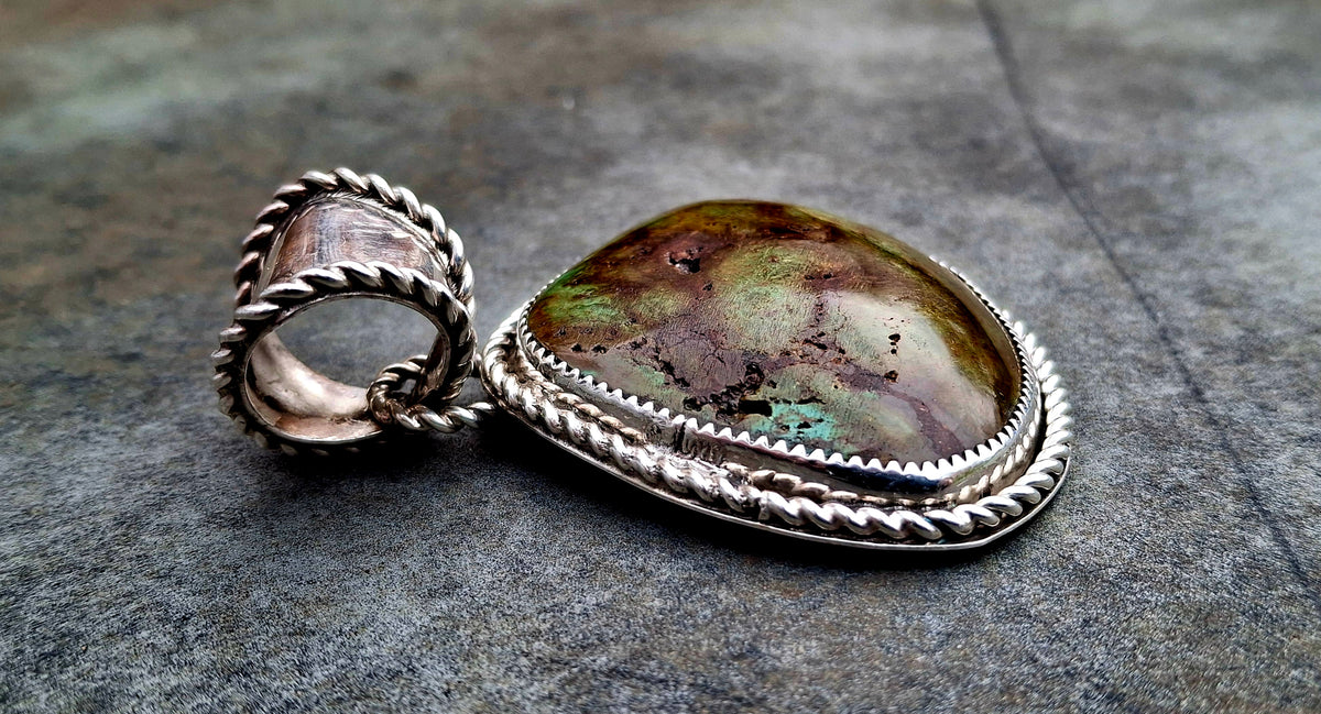 Royston Pendant